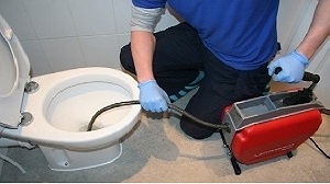 tuvalet tıkanıklığı açma